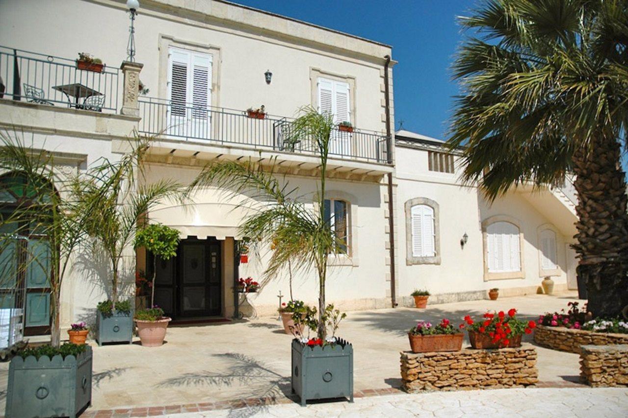 Charme Hotel Villa Principe Fitalia Fanusa Εξωτερικό φωτογραφία